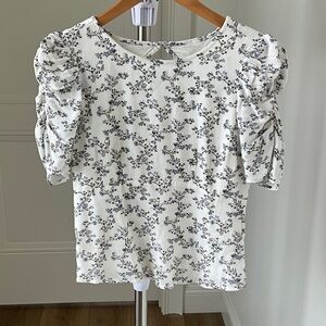 Abercrombie & Fitch Floral Puff Sleeve Open Back Top